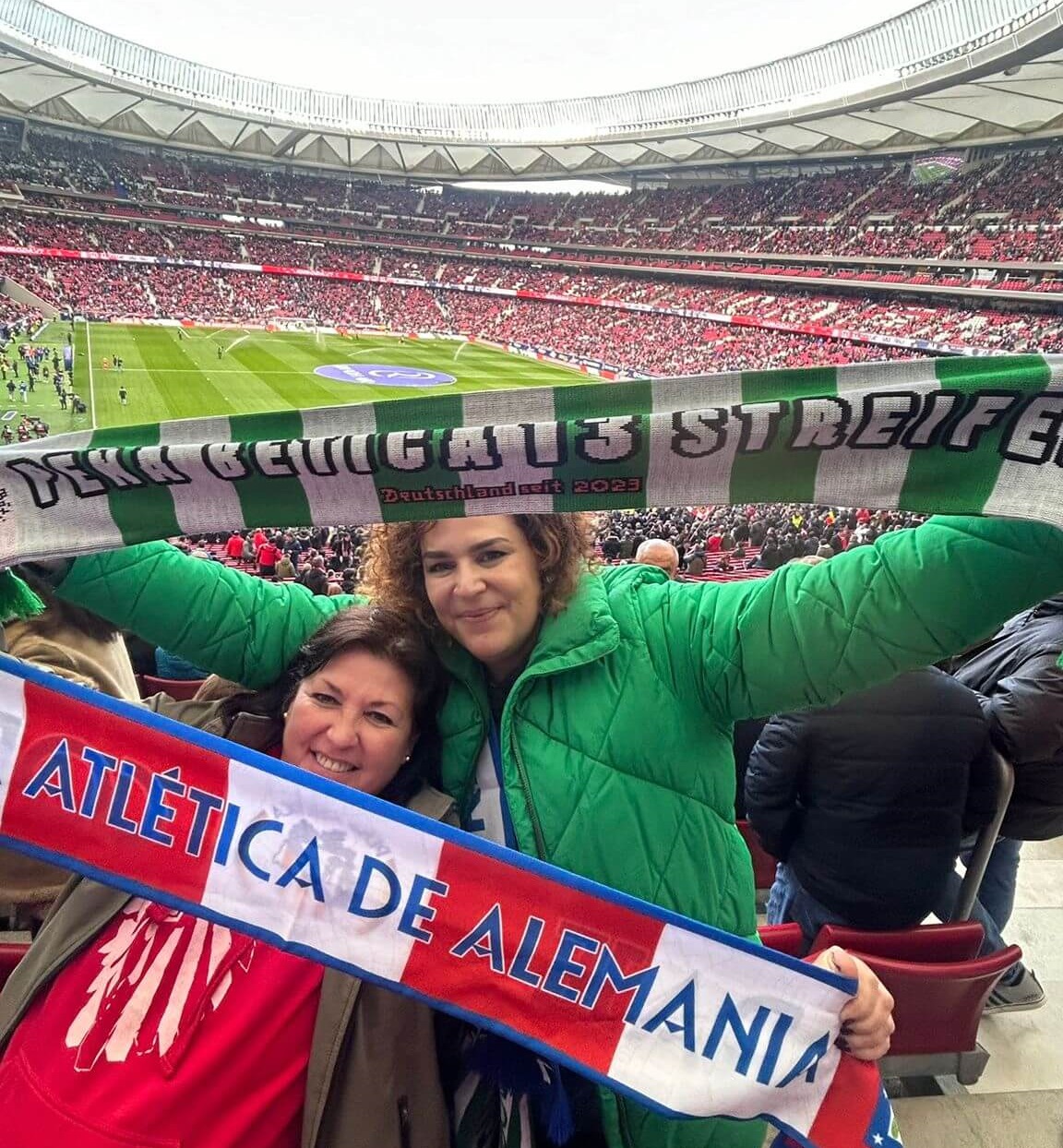 EL FÚTBOL ES TAMBIÉN COSA DE MUJERES